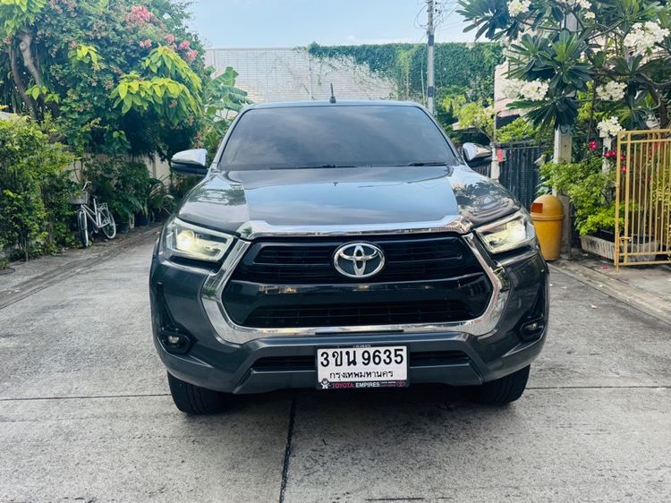 Toyota Hilux Revo 2022 2.4 Prerunner Mid Pickup ดีเซล ไม่ติดแก๊ส เกียร์อัตโนมัติ เทา