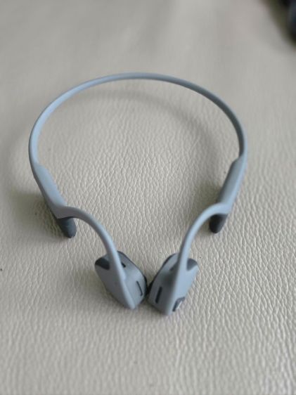 หูฟัง Shokz ใส่ออกกำลังกายหูฟังรุ่นนี้คือ AfterShokz Trekz Air 