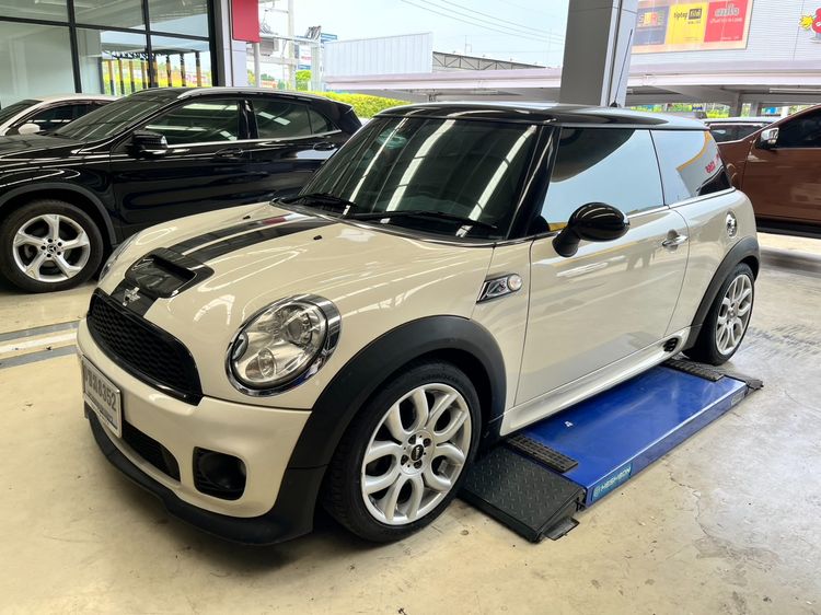 รถ Mini COOPER รุ่นย่อยอื่นๆ สี ขาว