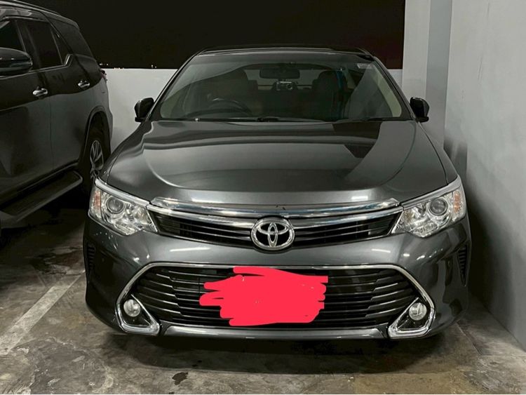รถ Toyota Camry 2.0 G สี เทา