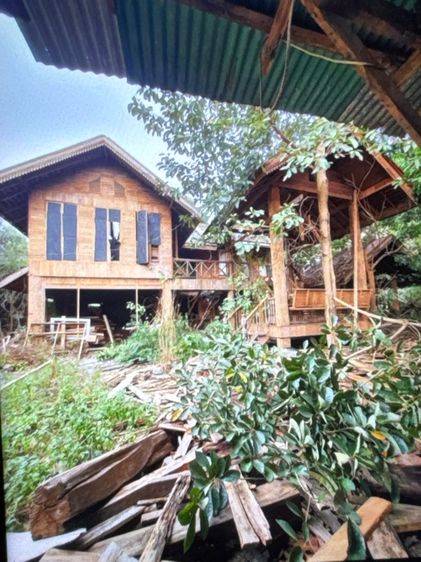 บ้านไม้ศักดิ์ 2 ชั้น