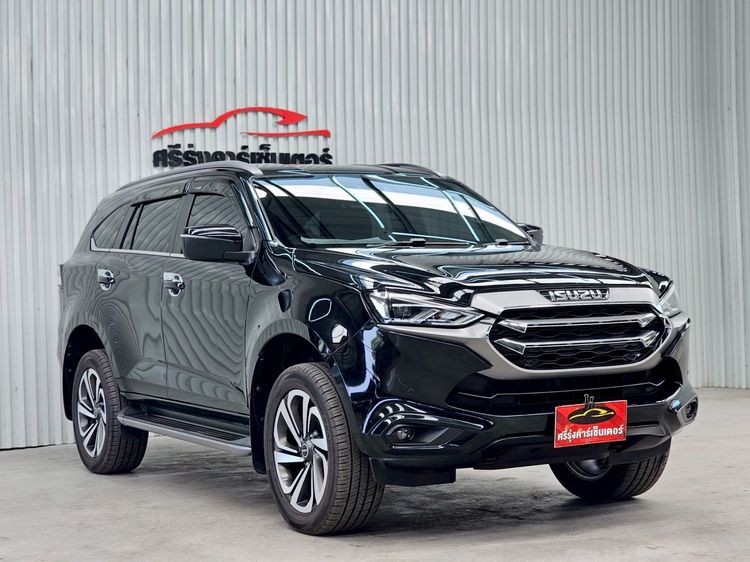 Isuzu MU-X 2021 3.0 Ultimate AT 4WD Utility-car ดีเซล ไม่ติดแก๊ส เกียร์อัตโนมัติ ดำ รูปที่ 3