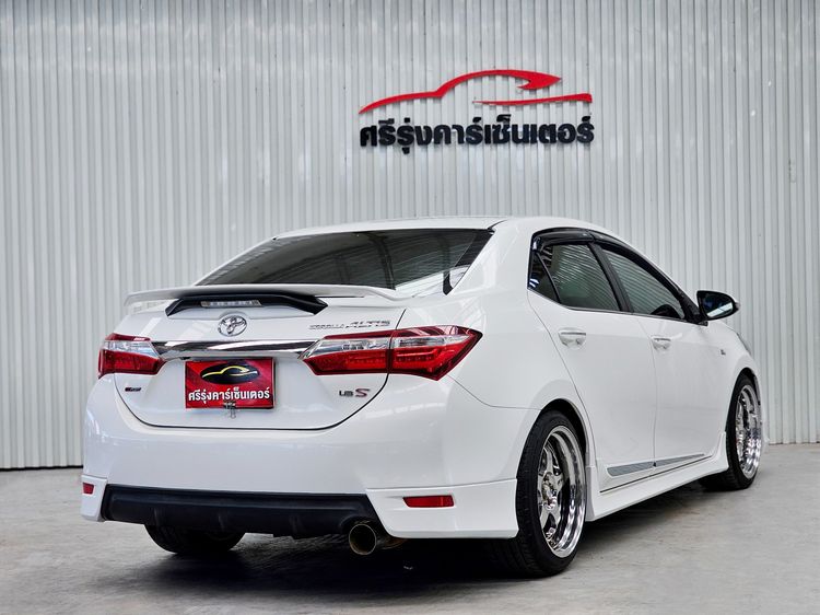 Toyota Altis 2015 1.8 Esport Sedan เบนซิน ไม่ติดแก๊ส เกียร์อัตโนมัติ ขาว รูปที่ 4