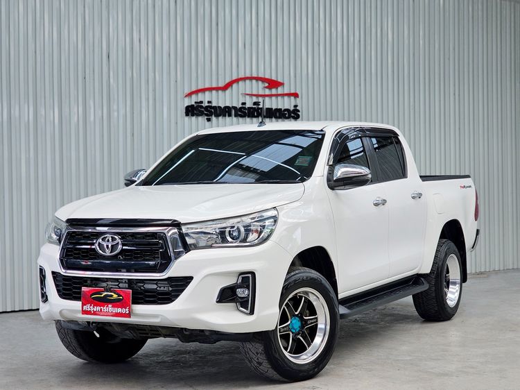 รถ Toyota Hilux Revo Double Cab 2.4 Entry Prerunner สี ขาว