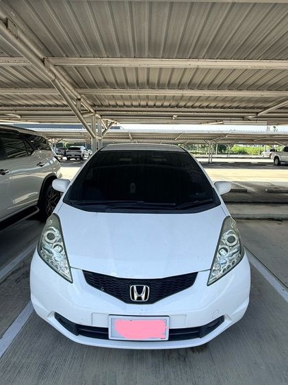 Honda Jazz 2010 1.5 S Sedan เบนซิน เกียร์อัตโนมัติ ขาว รูปที่ 4
