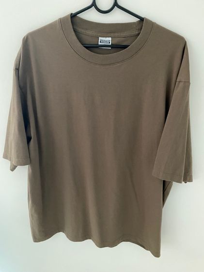 เสื้อยืดทรง Oversize ขนาด XL