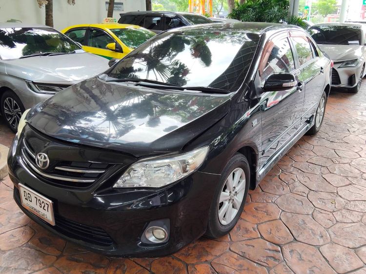 รถ Toyota Altis 1.6 E สี ดำ