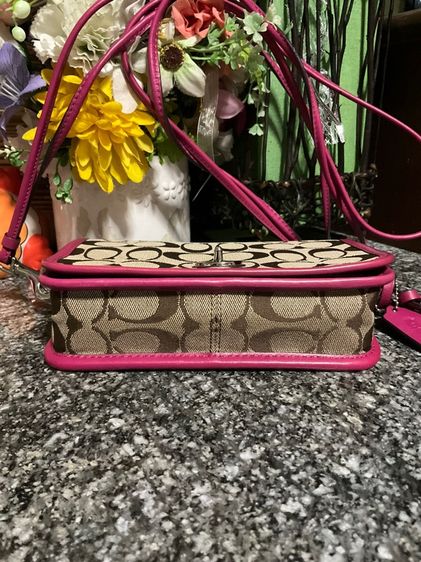 กระเป๋าสะพาย Coach แท้ รูปที่ 6