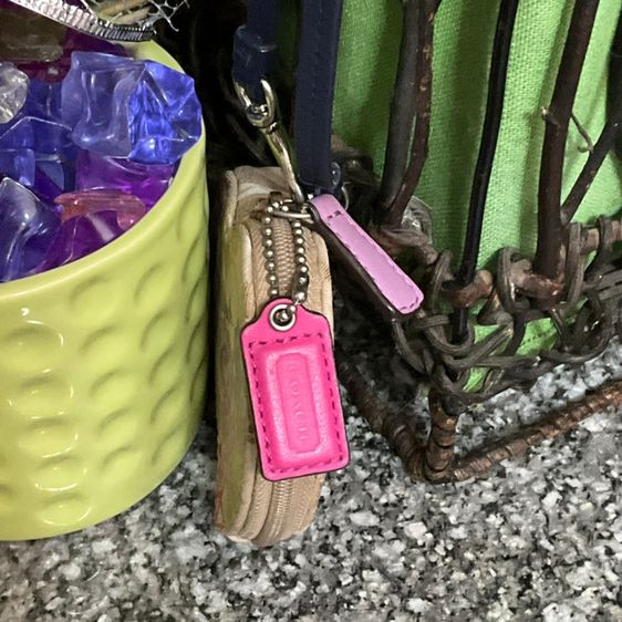 กระเป๋าใส่เหรียญใส่กุญแจ Coach แท้ รูปที่ 3