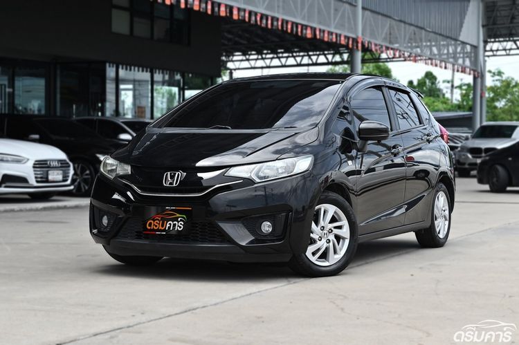 รถ Honda Jazz 1.5 V สี ดำ
