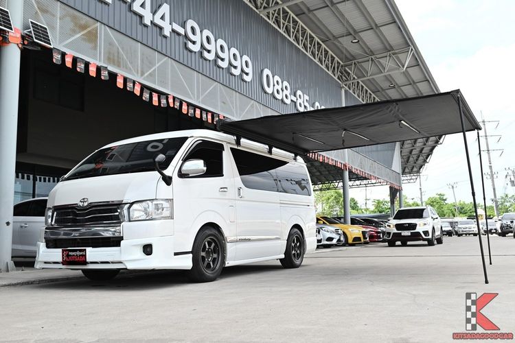 Toyota Ventury 2016 3.0 G Van ดีเซล ไม่ติดแก๊ส เกียร์อัตโนมัติ ขาว