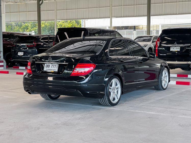 Mercedes-Benz C-Class 2013 C250 CGI Sedan เบนซิน ไม่ติดแก๊ส เกียร์อัตโนมัติ ดำ รูปที่ 3