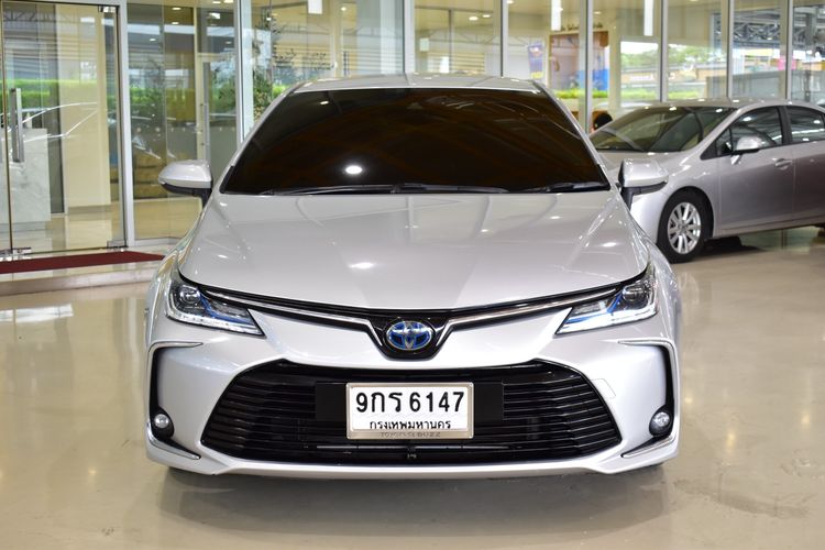 Toyota Altis 2019 1.8 Hybrid High Sedan ไฮบริด ไม่ติดแก๊ส เกียร์อัตโนมัติ เทา รูปที่ 2