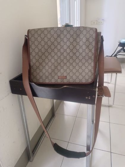 กระเป๋าสพายข้าง gucci มือ2 แท้