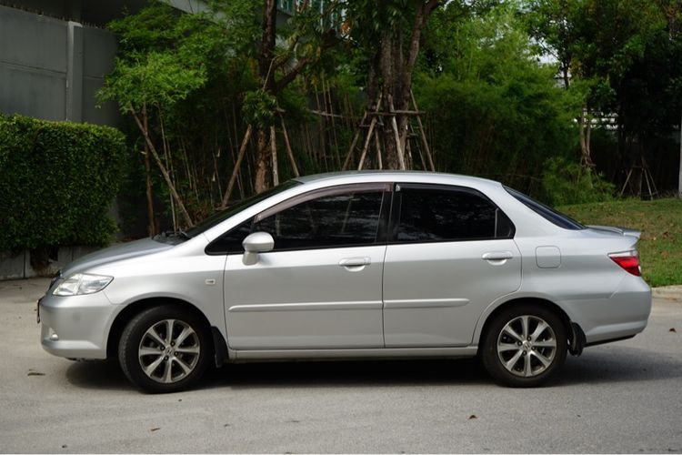 Honda City 2007 1.5 ZX SV VTEC Sedan เบนซิน ไม่ติดแก๊ส เกียร์อัตโนมัติ เทา รูปที่ 2