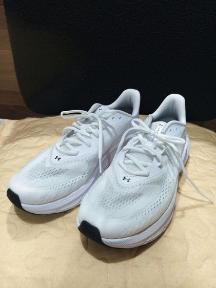 ขายรองเท้าวิ่ง under Armour. no.10.5 รูปที่ 4