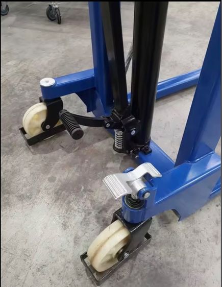 รถยกพาเลทแบบยกสูง (Manual Hand Stacker) รูปที่ 4