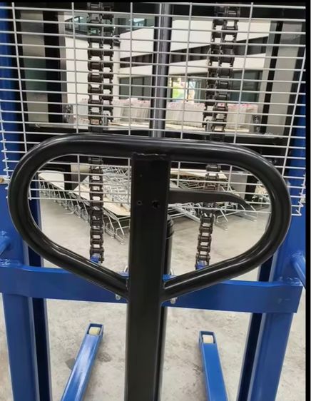 รถยกพาเลทแบบยกสูง (Manual Hand Stacker) รูปที่ 3