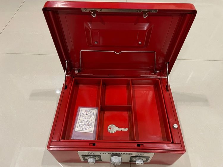 Diamond DM-40 กล่องเซฟนิรภัย ตู้เซฟ กล่องเซฟแต่งงาน เก็บเงิน เก็บเครื่องเพชร สีเเดง รูปที่ 2