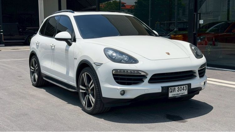 Porsche Cayenne 2013 3.0 E-Hybrid 4WD Utility-car ปลั๊กอินไฮบริด (PHEV) ไม่ติดแก๊ส เกียร์อัตโนมัติ ขาว รูปที่ 3