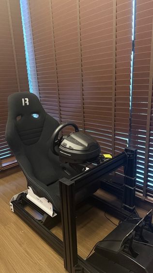 Rigid ชุดจำลองการขับรถ