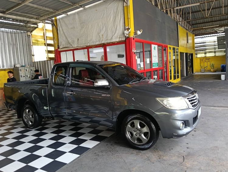 Toyota Hilux Vigo Champ 2012 Smart Cab 2.5 E Pickup ดีเซล ไม่ติดแก๊ส เกียร์ธรรมดา เทา รูปที่ 4