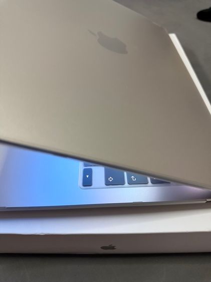  Macbook Air M3 8GB SSD 256 GB starlight รูปที่ 5