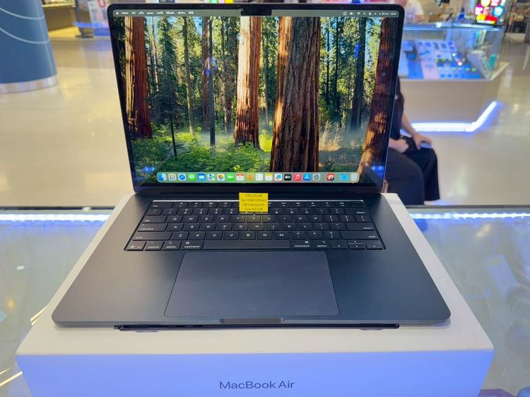 Macbook Air 15 M4 256GB Ram16 GPU10 KeyEN ประกันศูนย์ไทยเกือบปี ครบกล่อง