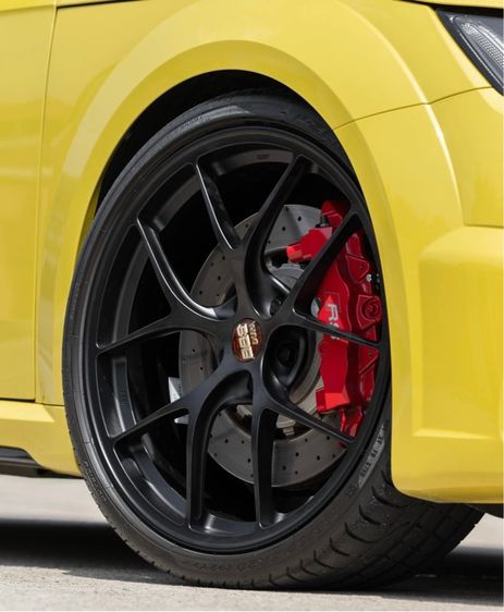 Audi Audi TT RS  2022 2.5 TFSI Quattro 4WD เบนซิน ไม่ติดแก๊ส เกียร์อัตโนมัติ เหลือง รูปที่ 3
