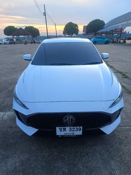 รถ MG MG5 1.5 X สี ขาว