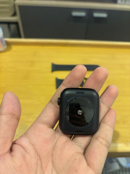 Apple Watch SE (GPS Gen 2) 44 mm. มือสอง รูปที่ 5