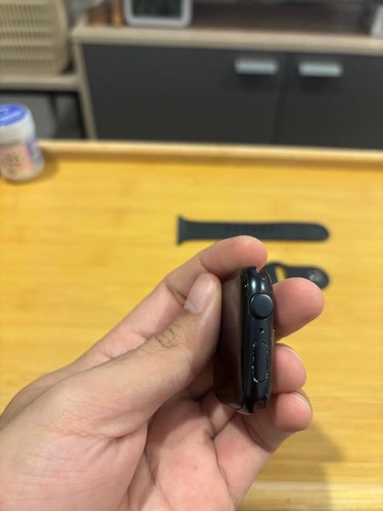 Apple Watch SE (GPS Gen 2) 44 mm. มือสอง รูปที่ 3