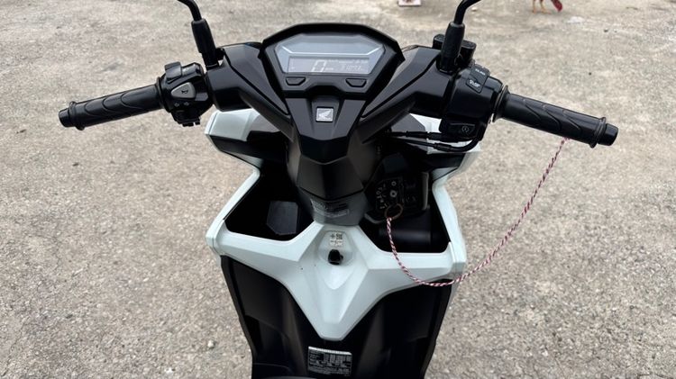 HONDA Click125i สภาพรถนางฟ้ารถเดิมๆ  เครื่องดีมากสีสวยมากต้องมาดูของจริง มีสถานที่ให้ทดลองขับขี่ก่อนซื้อ รูปที่ 6