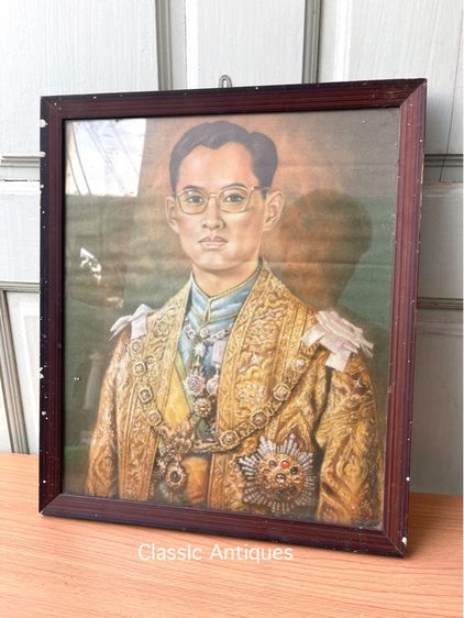 ภาพ ในหลวงร.9 เก่าโบราณสะสมA1 รูปที่ 2