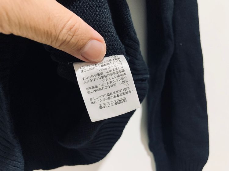 เสื้อแขนยาว UNDER ARMOUR แท้ 💯 size ขนาด อก 22 ยาว 27 นิ้ว สภาพดีมาก ดีเทลสวย เนื้อผ้านิ่มมาก หายากน่าสะสมครับ รูปที่ 5