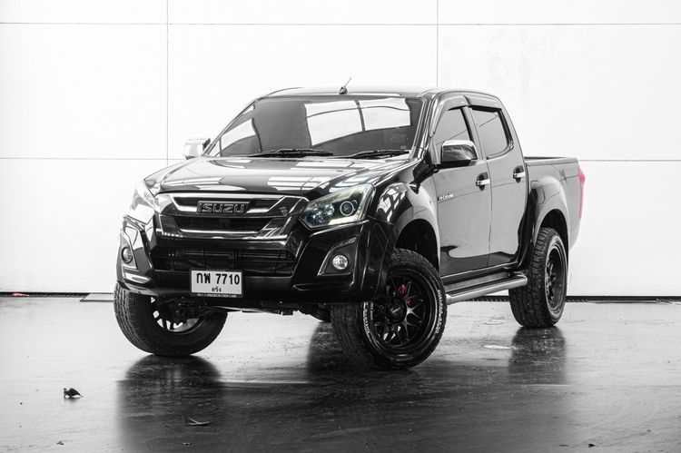 รถ Isuzu D-MAX 1.9 Hi-Lander Z สี ดำ