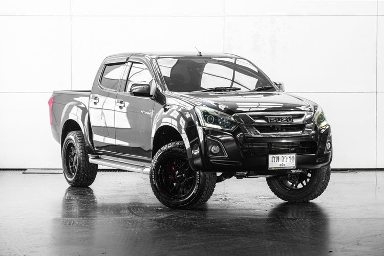Isuzu D-MAX 2017 1.9 Hi-Lander Z Pickup ดีเซล ไม่ติดแก๊ส เกียร์ธรรมดา ดำ รูปที่ 2