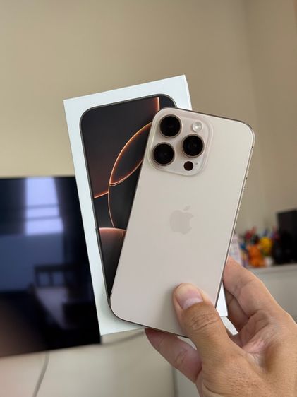 iPhone 16Pro 256GB เครื่องศูนย์ไทย ไม่มีตำหนิ