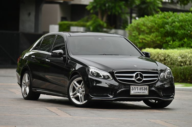 Mercedes-Benz E-Class 2014 E300 2.2 BlueTEC Hybrid AMG Dynamic Sedan ดีเซล ไม่ติดแก๊ส เกียร์อัตโนมัติ ดำ รูปที่ 2