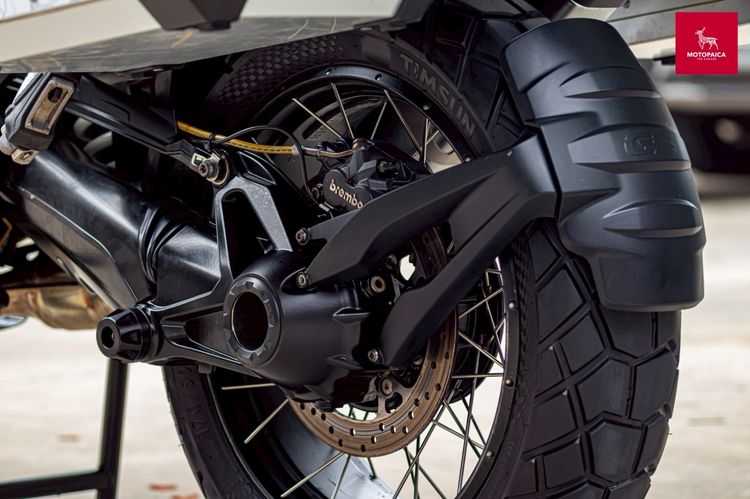 Bmw R1200GSA ปี2016 สีขาว วิ่ง80,000Km. พร้อมออกทริป รูปที่ 18
