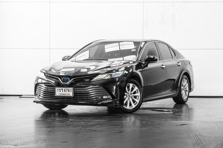 TOYOTA CAMRY 2.5 HV PREMIUM ปี 2020 สี ดำ (21V15)