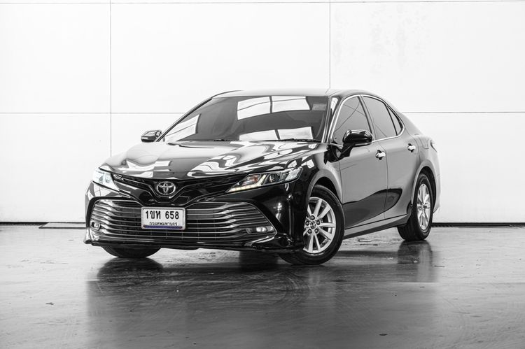 รถ Toyota Camry 2.5 G สี ดำ