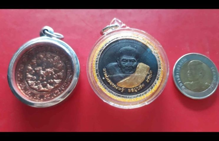 จตุคามสภาพสวยในกรอบคู่ 150 บาทรวมส่ง จตุคาม