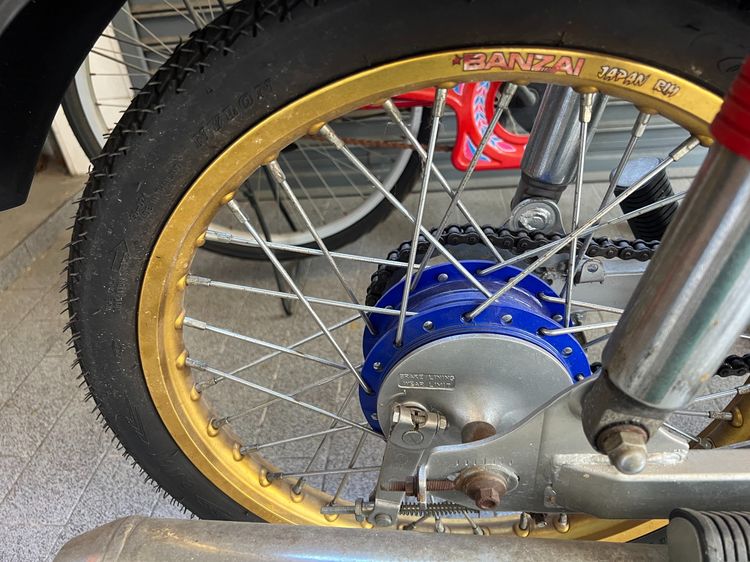 RC 100 รูปที่ 4