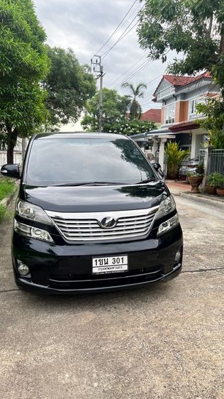 รถ Toyota Vellfire 2.4 V สี ดำ