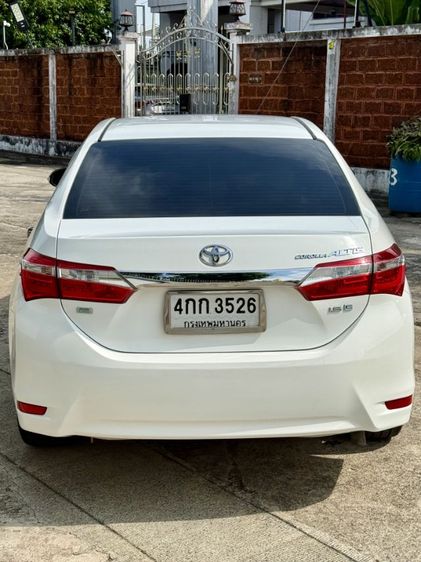 Toyota Altis 2015 1.6 E CNG Sedan เบนซิน NGV เกียร์อัตโนมัติ ขาว รูปที่ 3