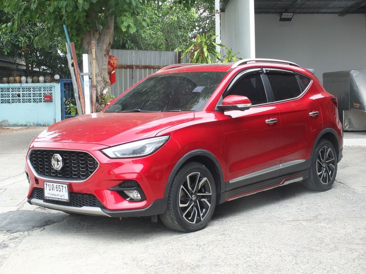 รถ MG ZS 1.5X+ Sunroof สี แดง