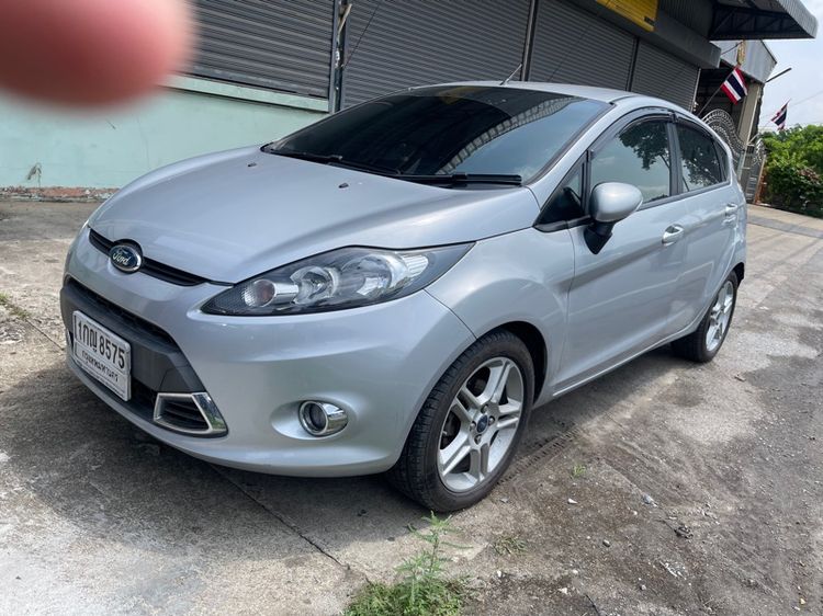 Ford Fiesta 2013 1.6 Sport Sedan เบนซิน ไม่ติดแก๊ส เกียร์อัตโนมัติ บรอนซ์เงิน รูปที่ 2