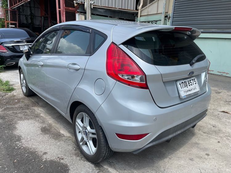 Ford Fiesta 2013 1.6 Sport Sedan เบนซิน ไม่ติดแก๊ส เกียร์อัตโนมัติ บรอนซ์เงิน รูปที่ 4