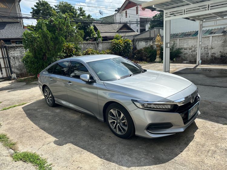 รถ Honda Accord 1.5 Turbo EL สี บรอนซ์เงิน